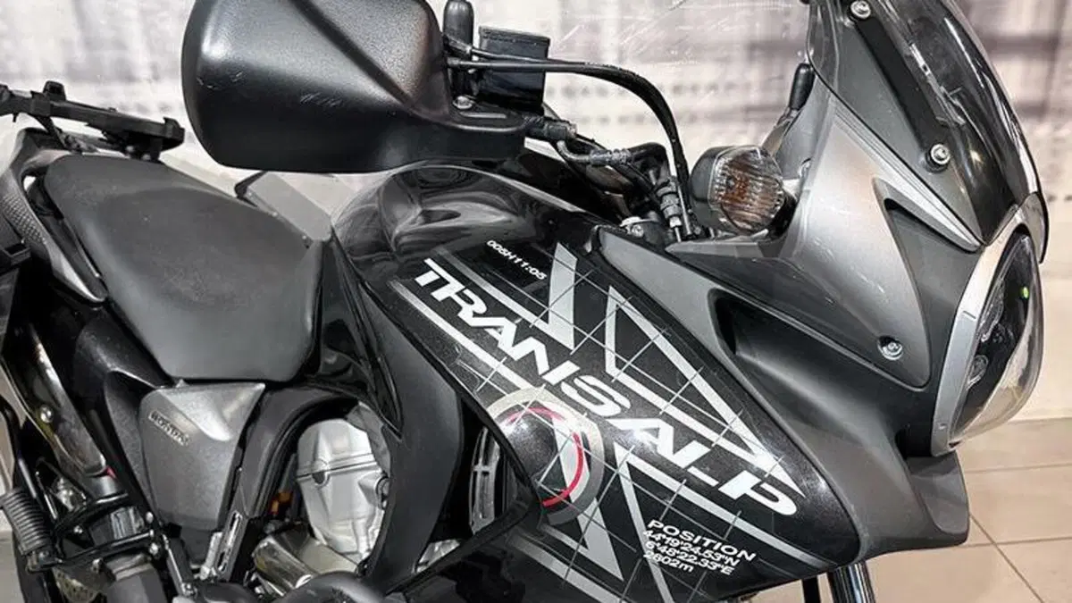 Honda Transalp XL 700 V (2007 - 2013)  (6)