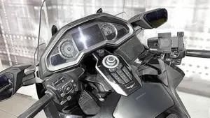 Honda GL 1800 Gold Wing (2018 - 20)  (6)