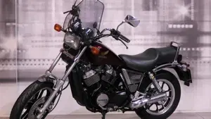 Honda VT 500 CD (1985 - 88)  (7)