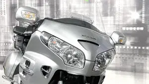 Honda GL 1800 Gold Wing (2006)  (9)
