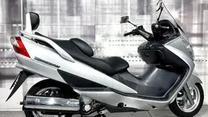 Suzuki Burgman AN 400 i.e. (2004 - 05)  (8)