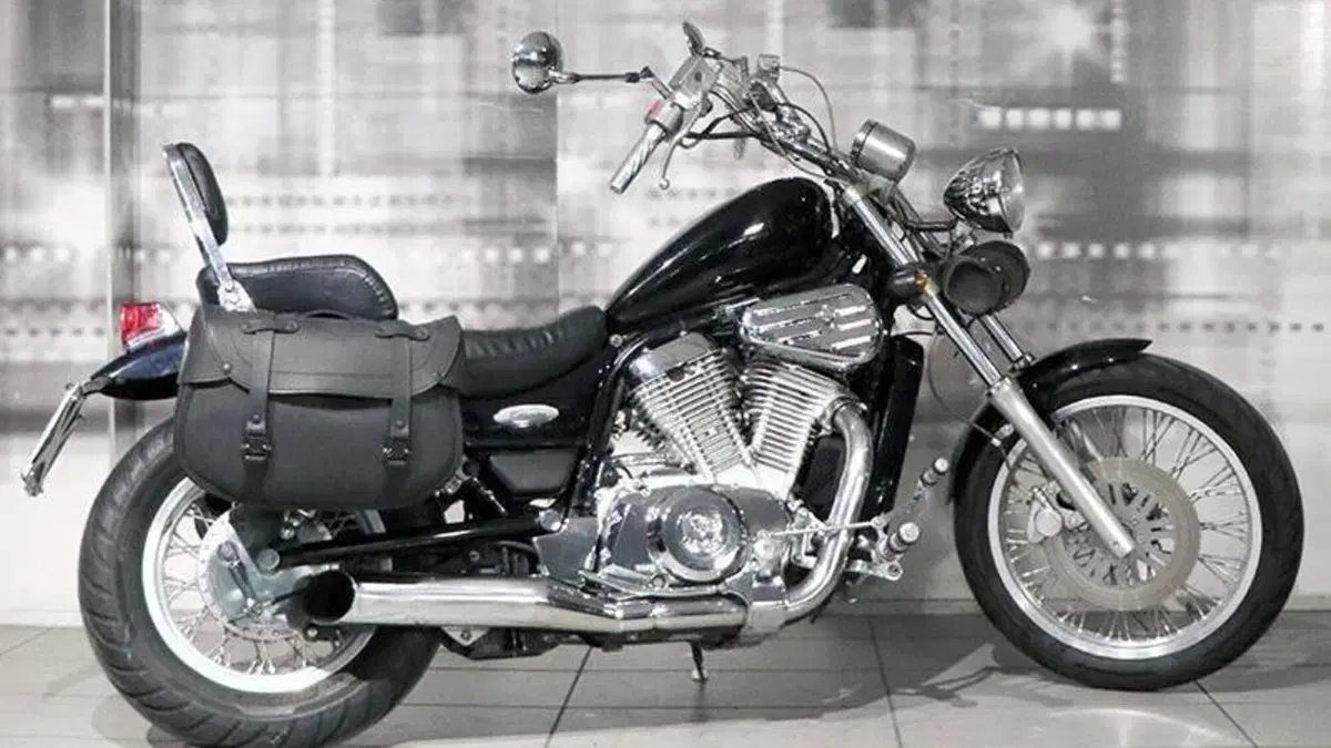 Suzuki VS 600 GLF Intruder (1996 - 98)  (8)