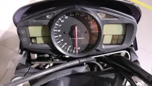 Suzuki GSR 600 (2006 - 11)  (5)