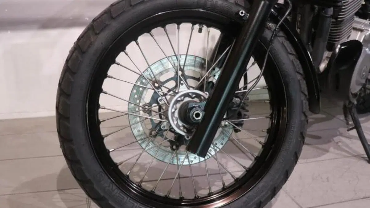 Suzuki XF 650 Freewind (1997 - 03)  (9)