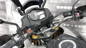 Suzuki V-Strom 1000 ABS (2014 - 17)  (6)