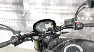 Suzuki GSR 750 (2010 - 15)  (6)