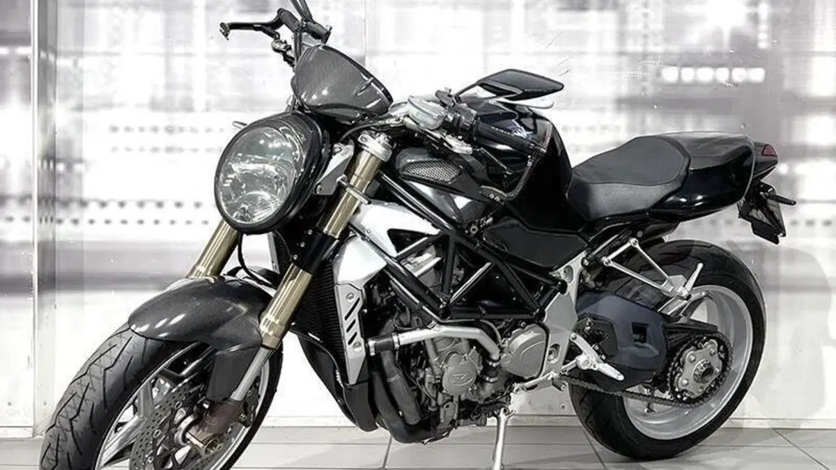MV Agusta Brutale 910 S (2005 - 11)  (7)