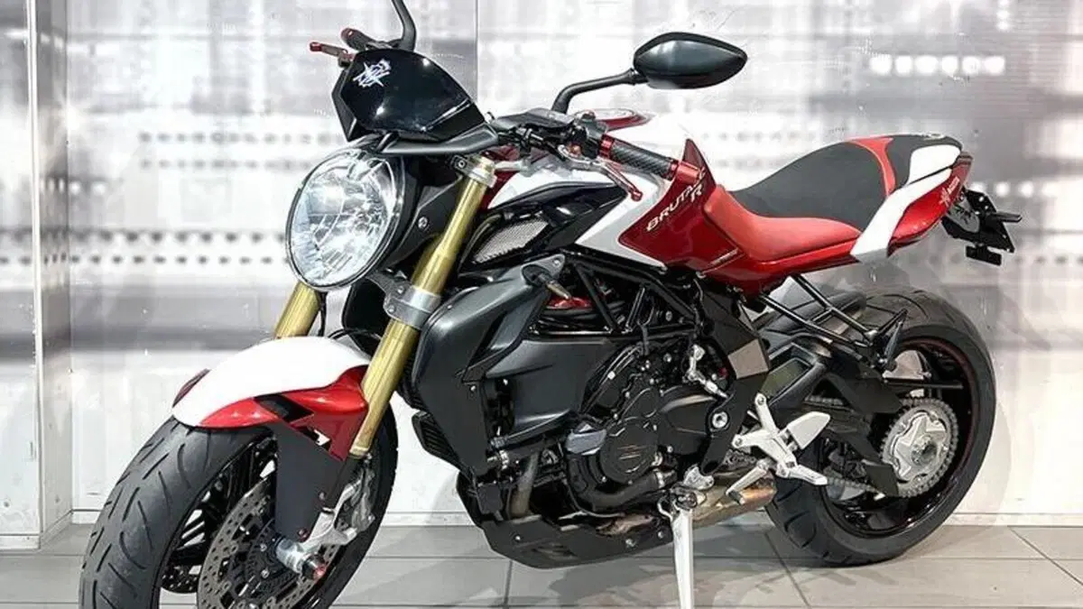 MV Agusta Brutale 800 (2012 - 15)  (7)