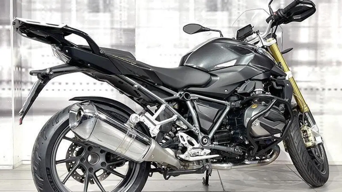 Bmw R 1200 R (2015 - 16)  (8)