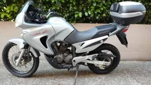 Honda Transalp XL 650V (2005 - 06)  (2)