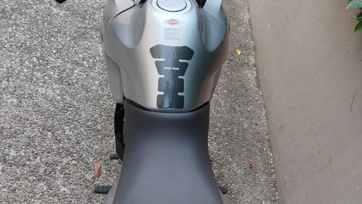 Honda Transalp XL 650V (2005 - 06)  (3)