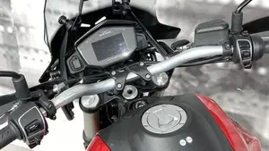 Moto Guzzi V85 TT (2019 - 20)  (6)