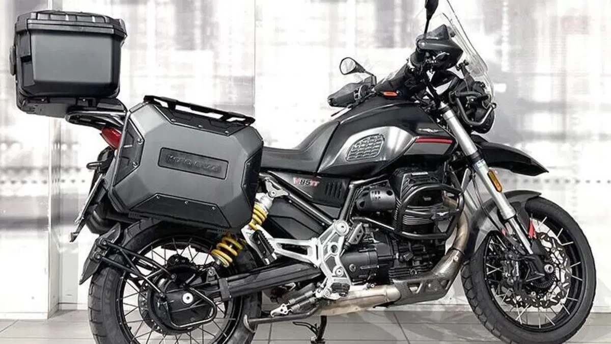 Moto Guzzi V85 TT (2021 - 23)  (8)