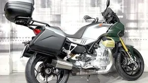 Moto Guzzi V100 Mandello S (2022 - 24)  (8)