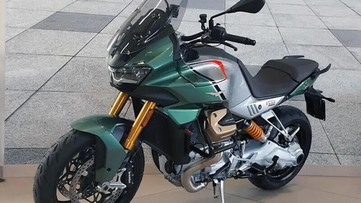 Moto Guzzi V100 Mandello S (2022 - 24)  (6)