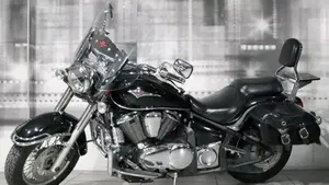 Kawasaki Vulcan VN 900 Classic (2006 - 10)  (6)