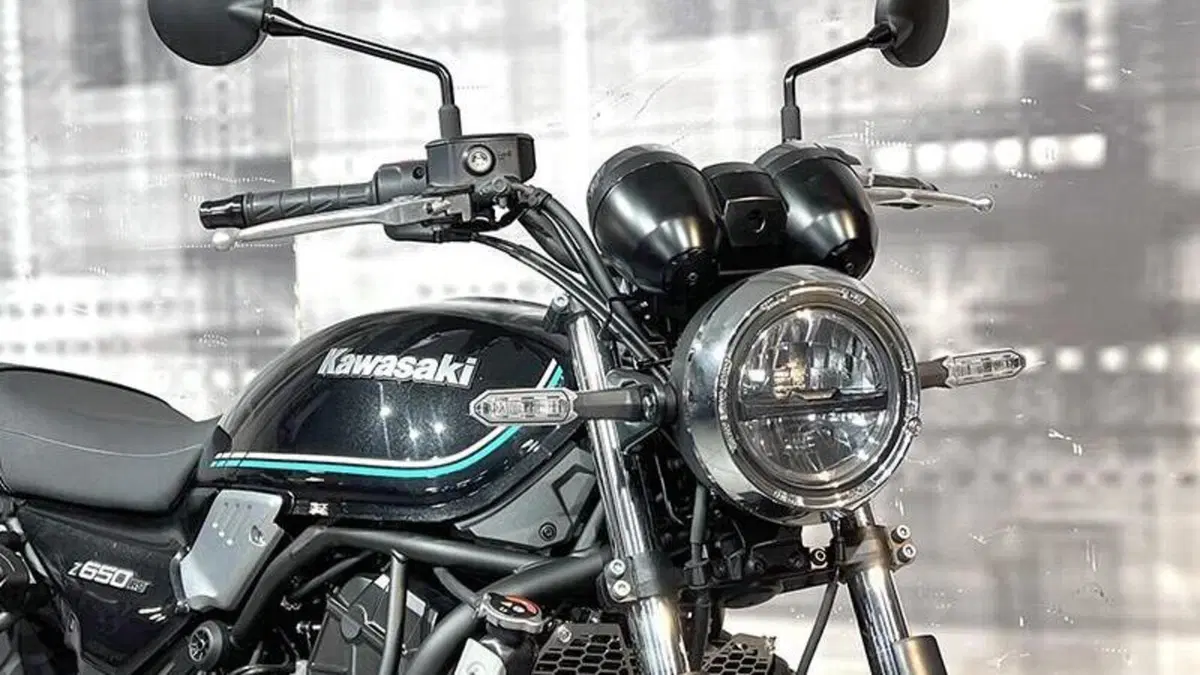 Kawasaki Z 650 RS (2022 - 24)  (8)