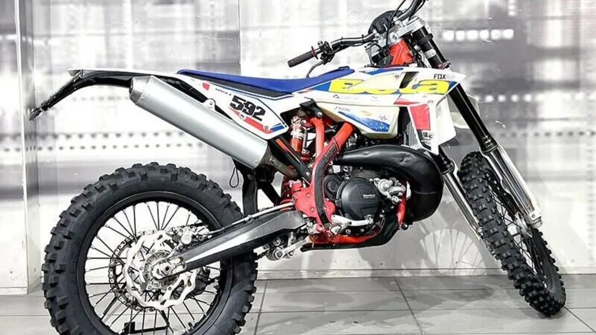 Betamotor RR 300 2T Enduro (2020)  (8)