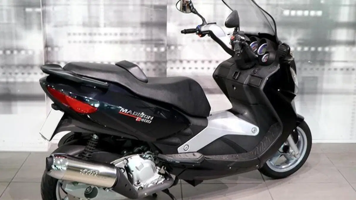 Malaguti Madison 400 4T  (7)