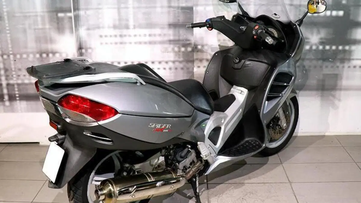 Malaguti SpiderMax 500 GT (2008 - 11)  (8)