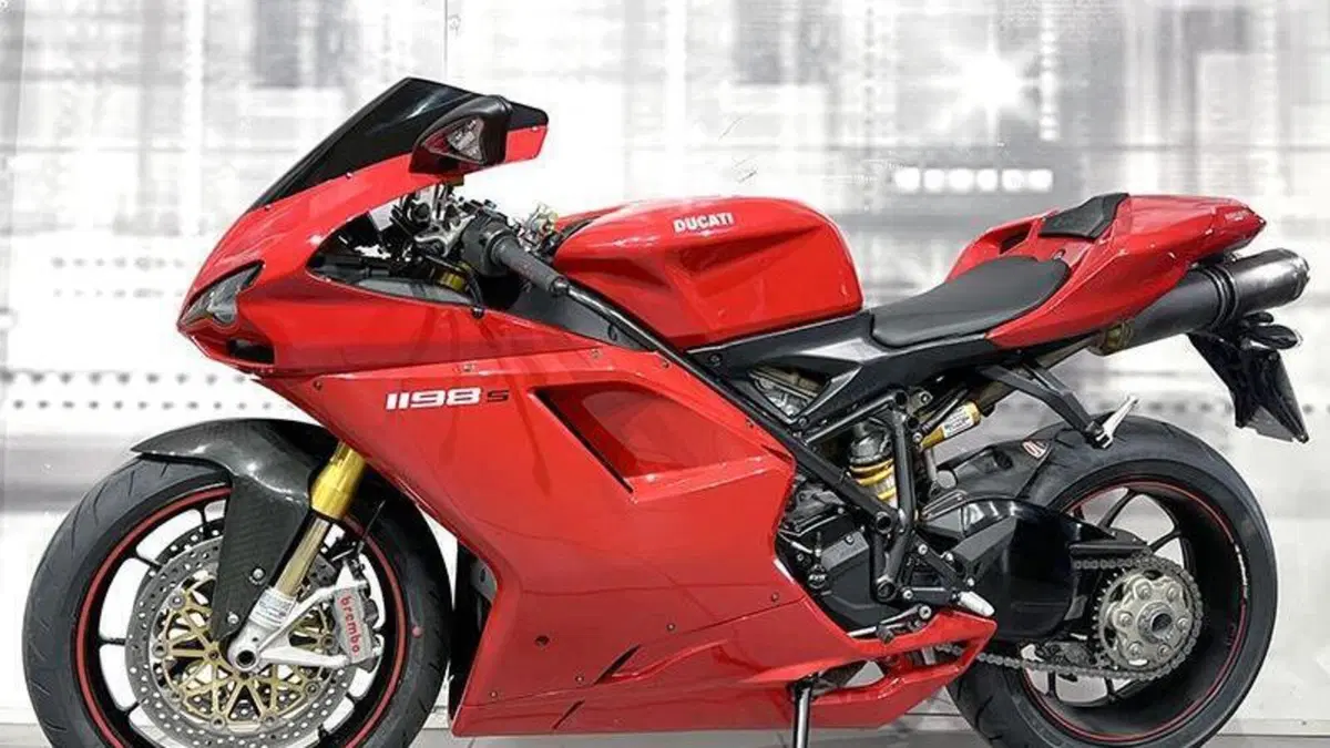 Ducati 1198 (2009 - 12)  (7)