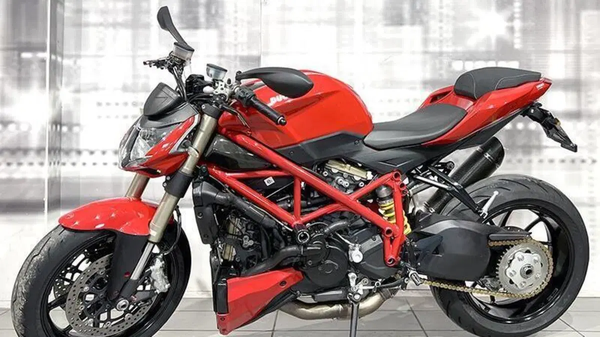 Ducati Streetfighter 848 (2011 - 15)  (7)