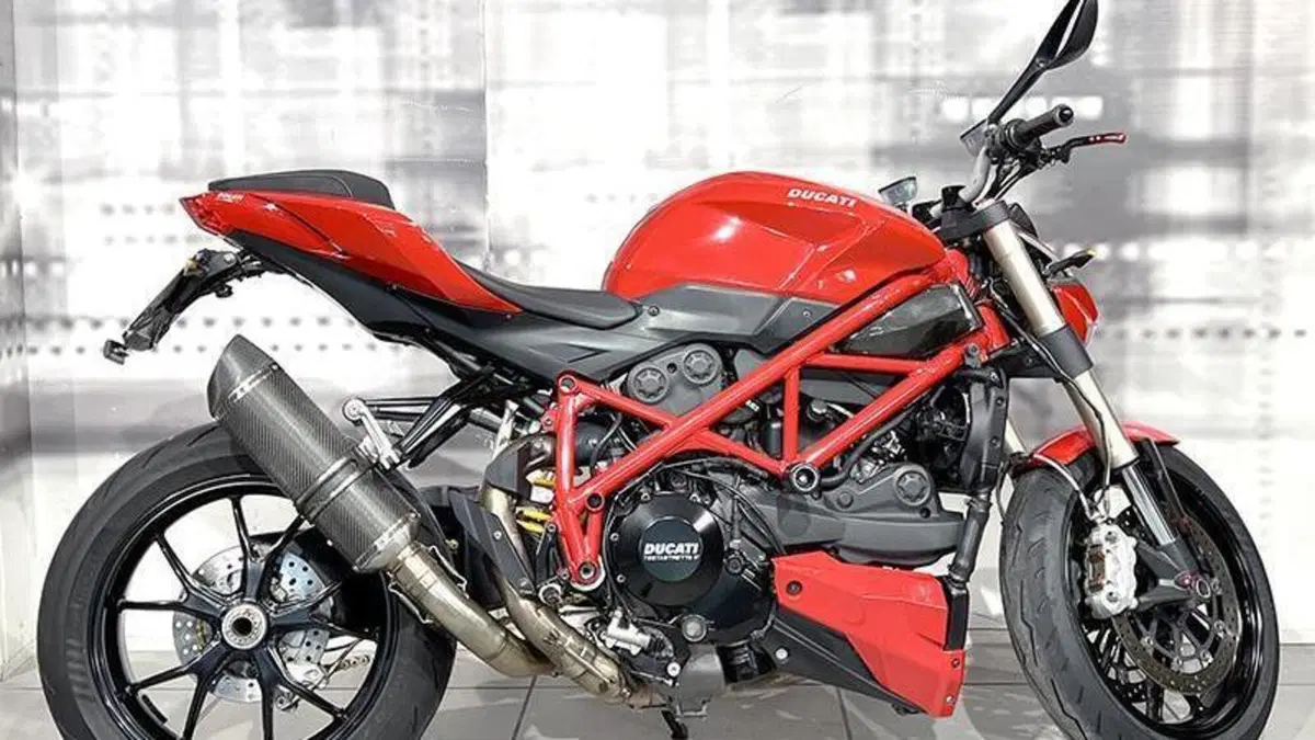 Ducati Streetfighter 848 (2011 - 15)  (8)