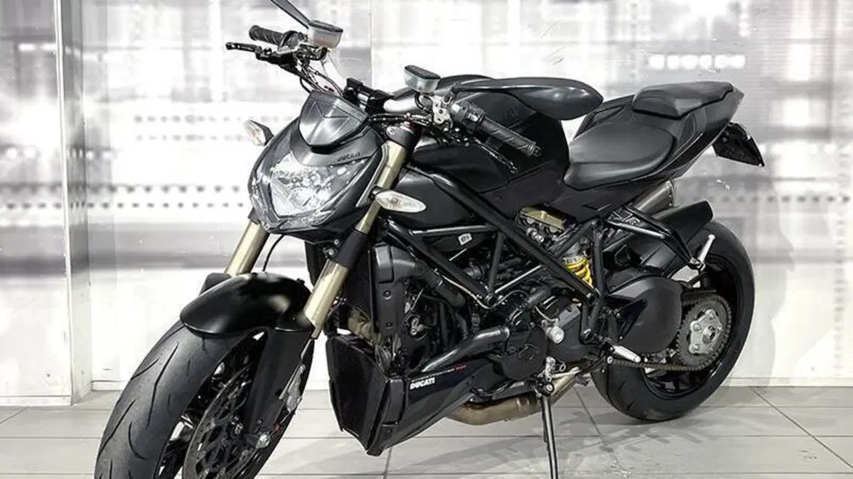 Ducati Streetfighter 848 (2011 - 15)  (6)