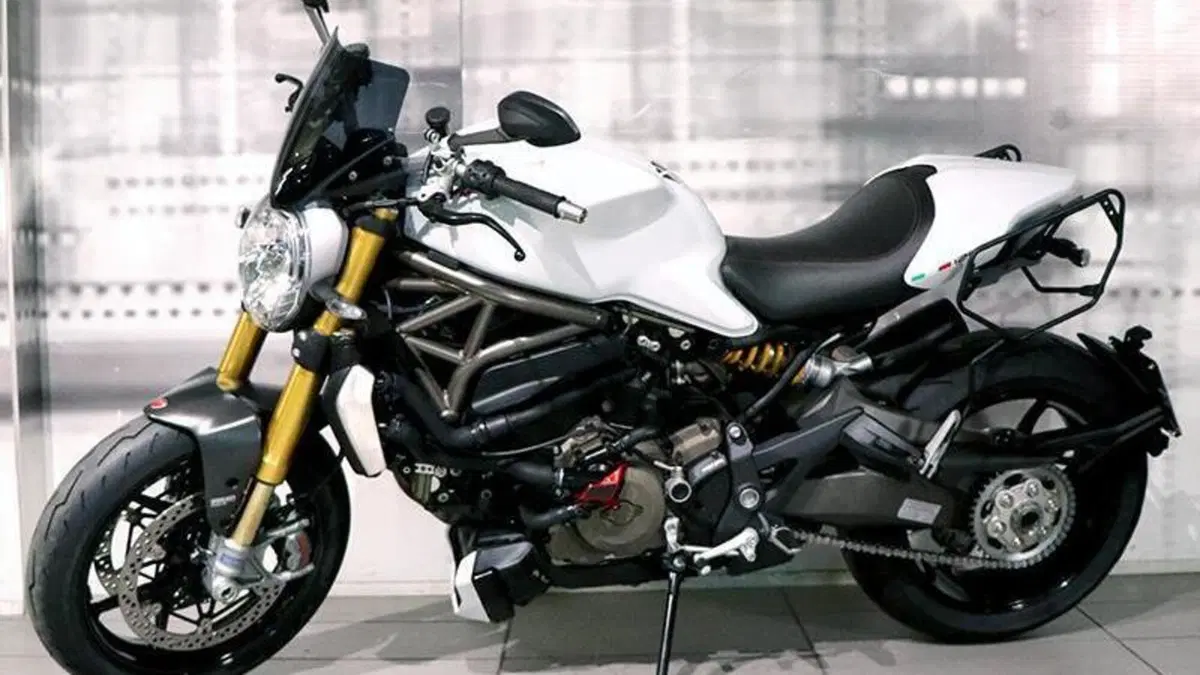 Ducati Monster 1200 S (2014 - 16)  (7)
