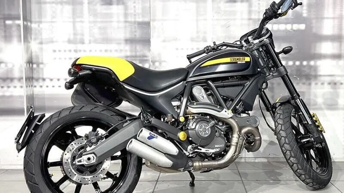 Ducati Scrambler 800 Full Throttle (2015 - 16)  (8)