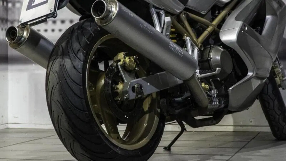 Ducati ST4 (1999 - 02)  (9)