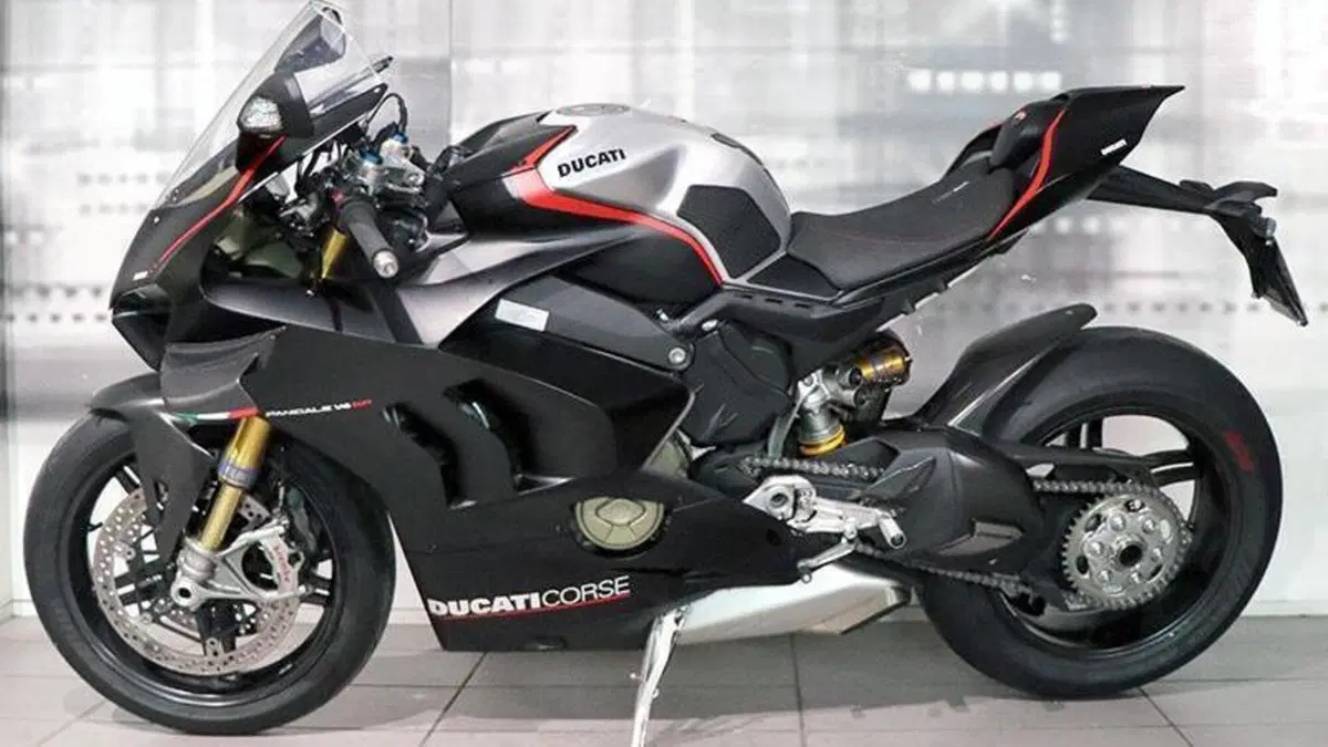 Ducati Panigale V4 1100 (2021)  (7)