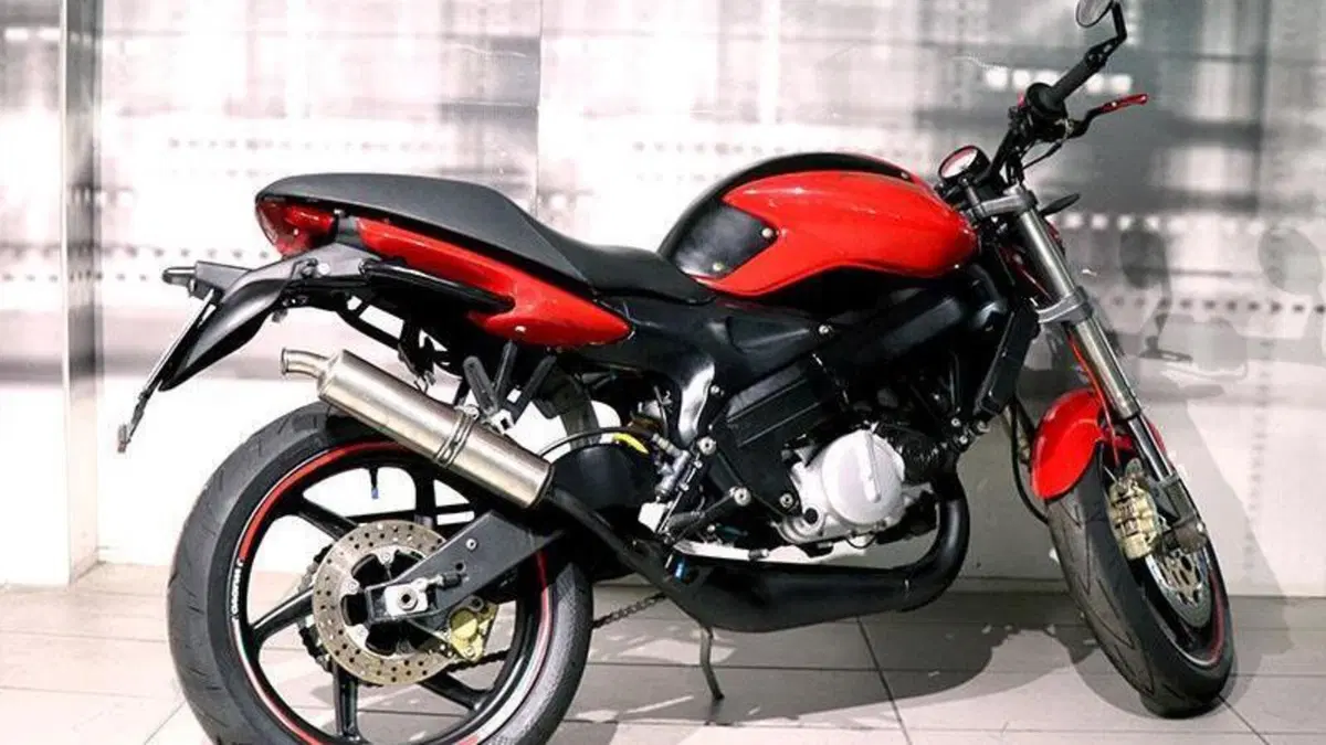 Cagiva Raptor 125 (2003 - 07)  (7)