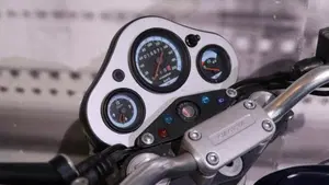 Cagiva River 600  (6)