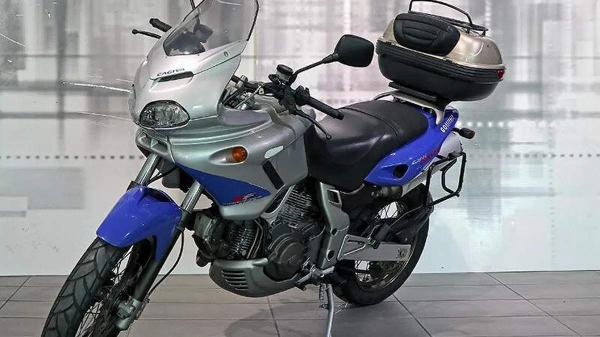 Cagiva Gran Canyon 900  (6)