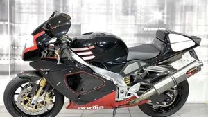 Aprilia RSV 1000 R (2000 -  01)  (7)