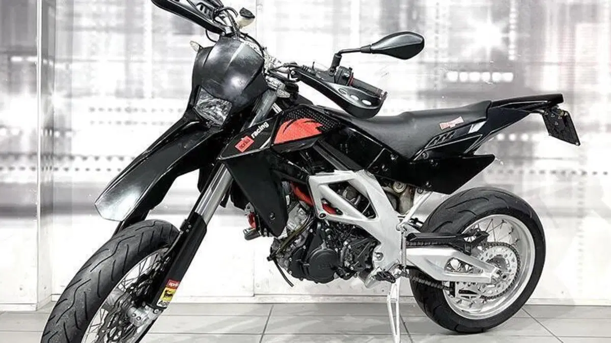 Aprilia SXV 550 (2006 - 07)  (7)