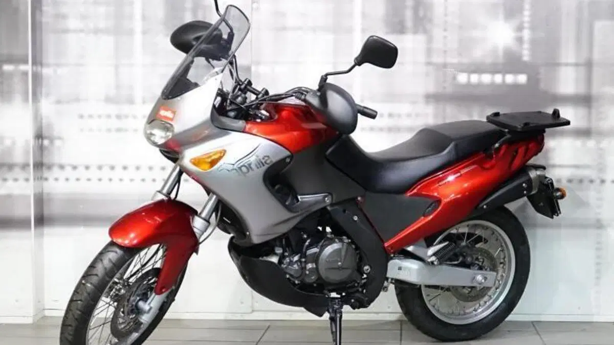 Aprilia Pegaso 650 IE (2001 - 02)  (7)