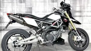 Aprilia Dorsoduro 750 (2009 - 14)  (8)