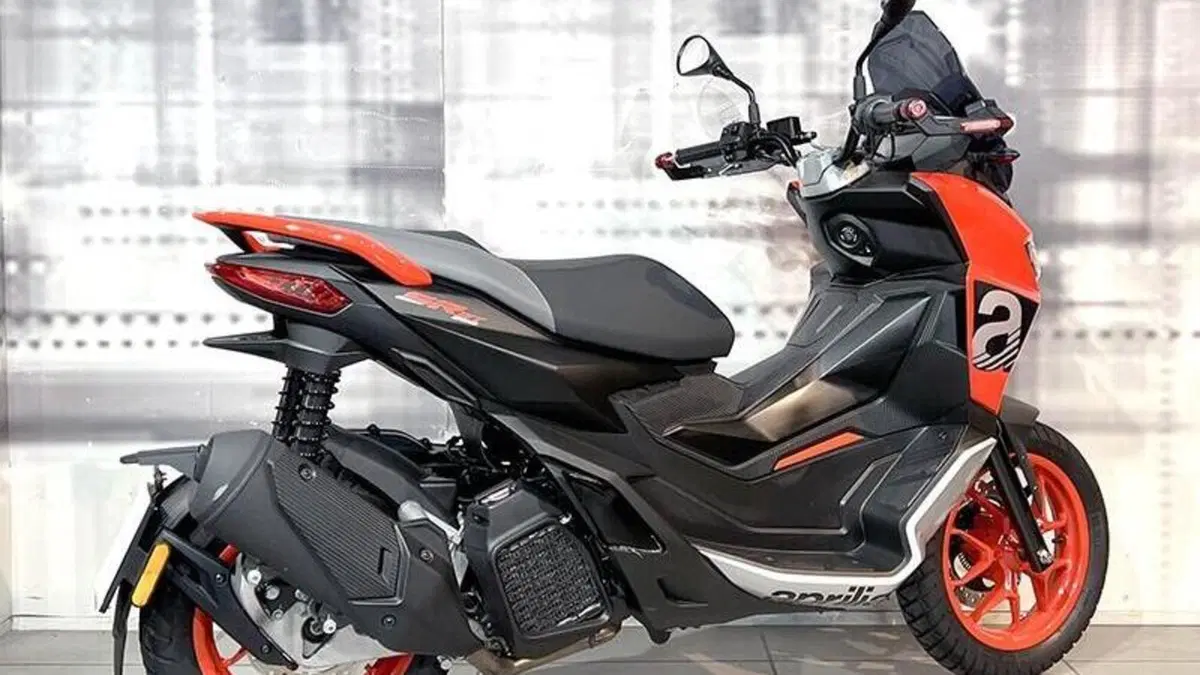 Aprilia SR GT 200 (2022 - 24)  (8)