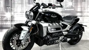 Triumph Rocket 3 R (2019 - 20)  (7)
