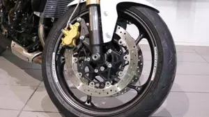 Triumph Street Triple ABS (2013 - 17)  (9)