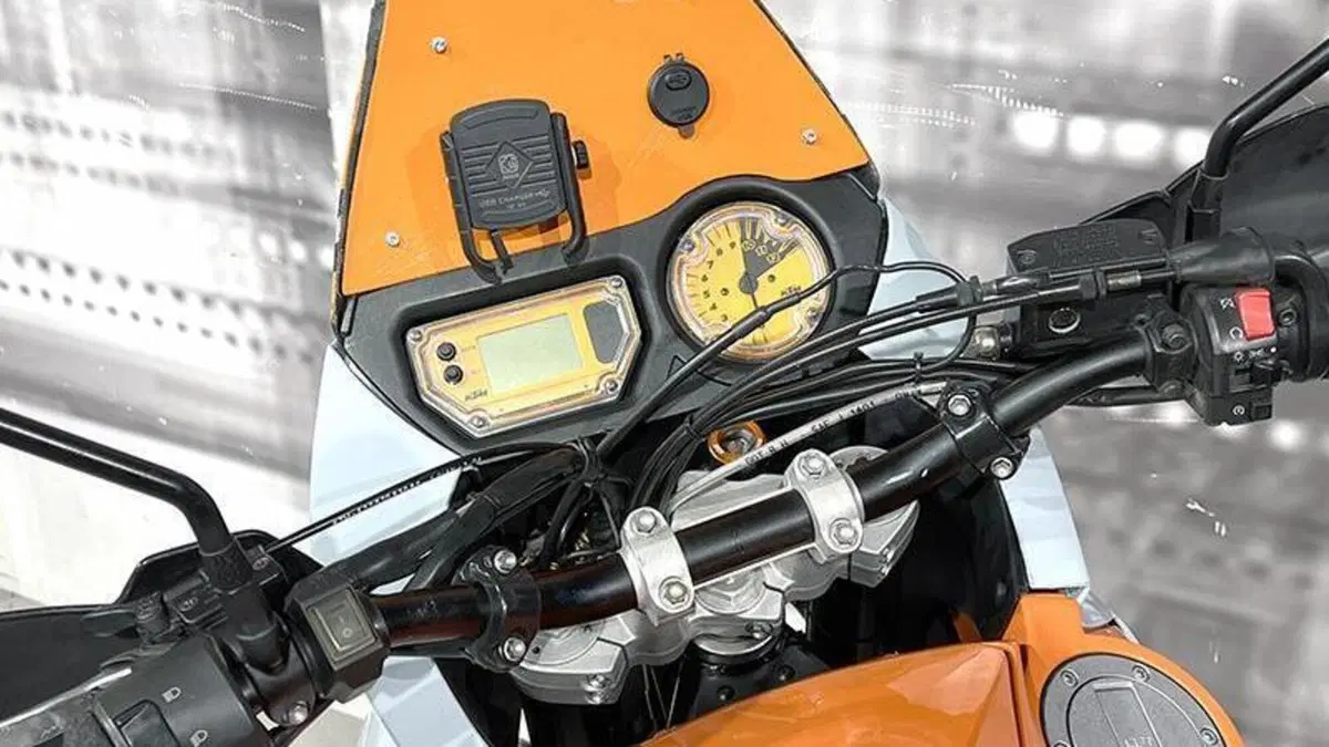 KTM 950 Adventure (2003 - 06)  (6)