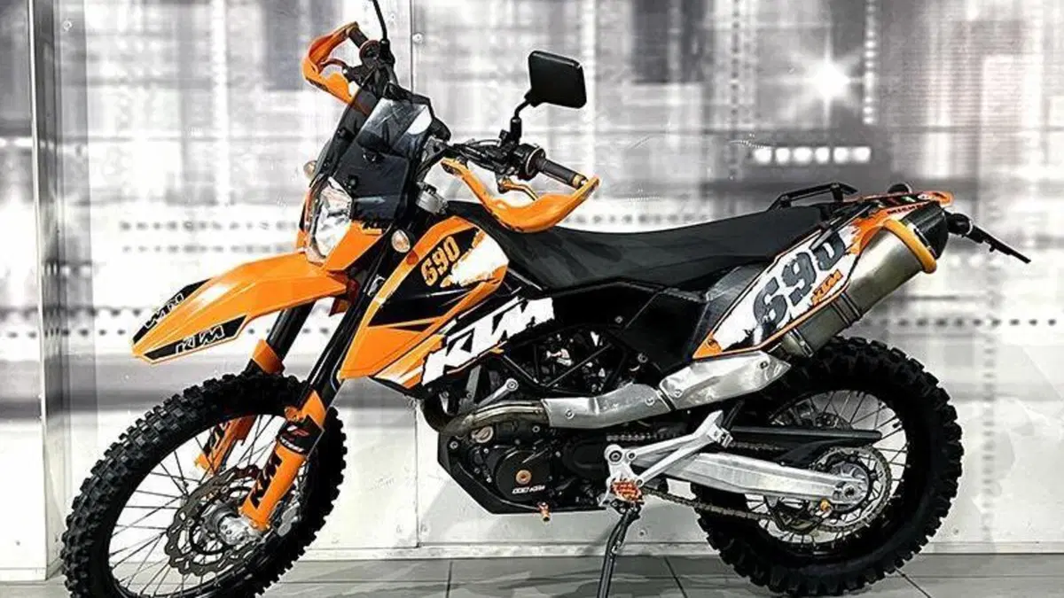 KTM 690 Enduro R (2009 - 11)  (6)