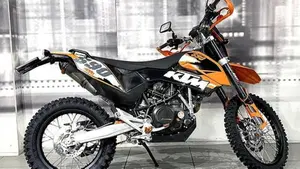 KTM 690 Enduro R (2009 - 11)  (7)