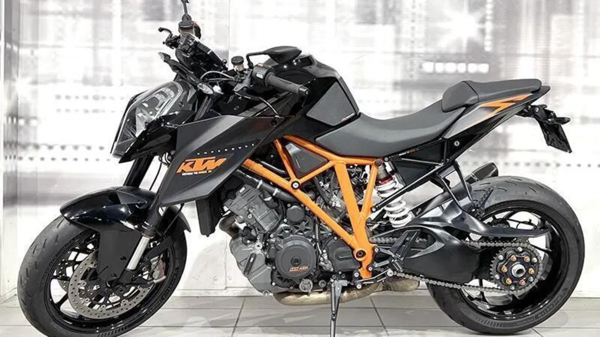 KTM 1290 Super Duke R ABS (2014 - 16)  (7)