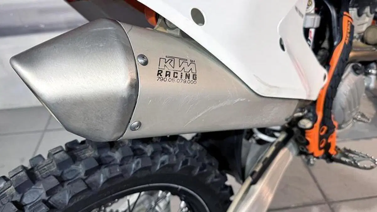 KTM 250 SX-F (2017)  (6)