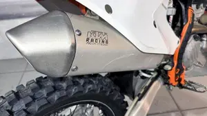 KTM 250 SX-F (2017)  (6)