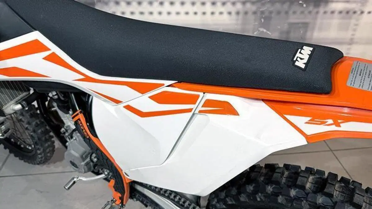 KTM 250 SX-F (2017)  (9)