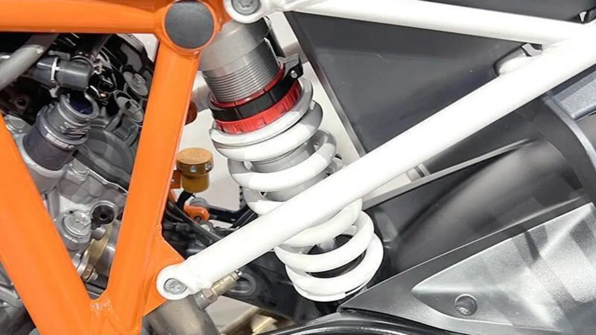 KTM 1290 Super Duke R ABS (2014 - 16)  (9)